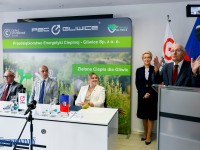 Zdjęcia z podpisania umowy na dofinansowanie Parku Zielonej Energii