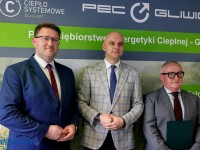 Zdjęcia z podpisania umowy na dofinansowanie Parku Zielonej Energii
